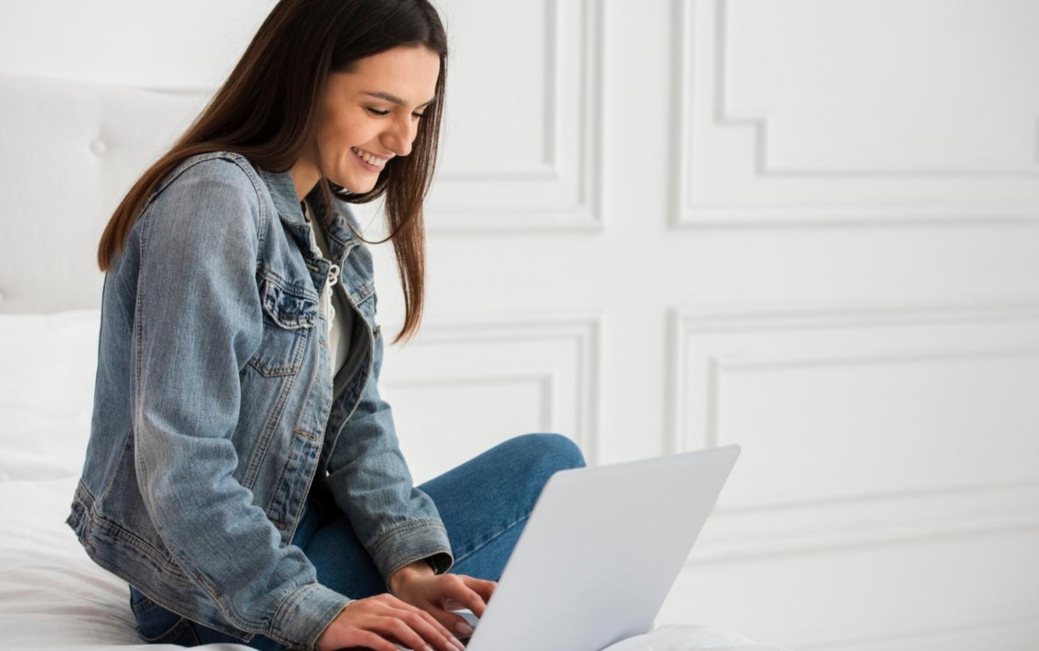 Internationale Studierende bei einer Finanzberatung
